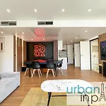 Urbanflat 128 - Champs-Elysees Penthouse Apartment