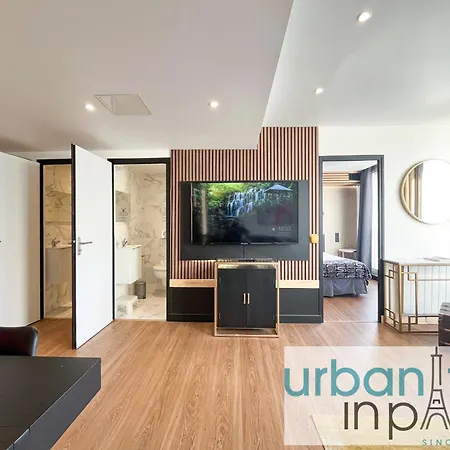 Urbanflat 128 - Champs-elysees Penthouse Apartment
