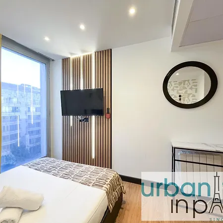 Apartment Urbanflat 128 - Champs-elysees Penthouse